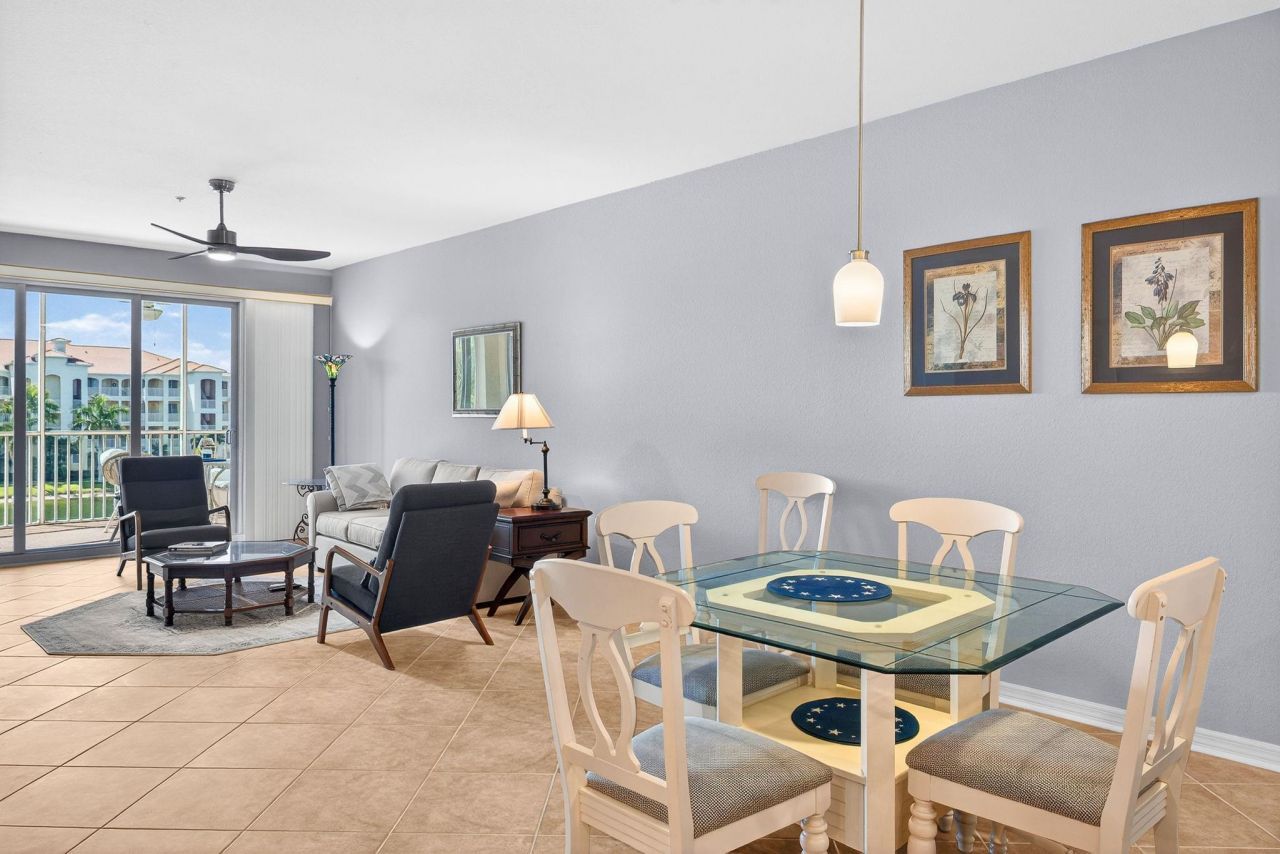 20011 Sanibel View Cir, Unit 206, Fort Myers, FL 33908 Photo