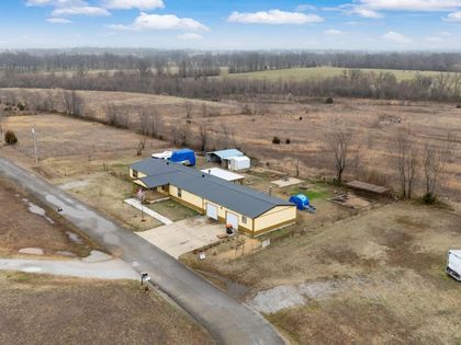 27860 S 633 Trail Grove, OK 74344