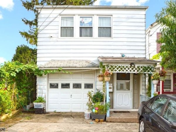 109 Dixon Ave, Paterson, NJ 07501