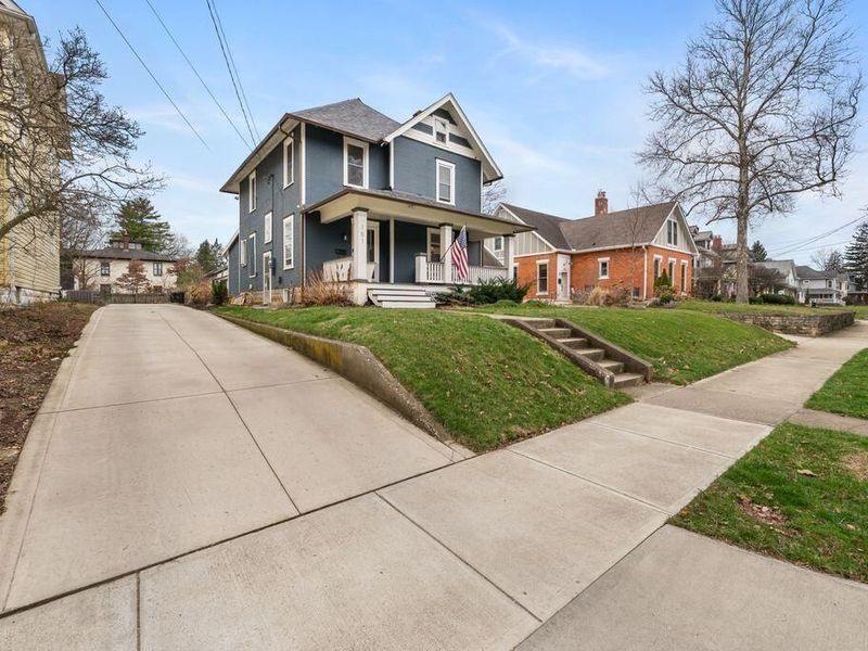 151 W Lincoln Avenue, Delaware, OH 43015 Photo 3