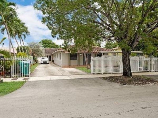 230 SW 30th Ave , Unit 232, Miami, FL 33135