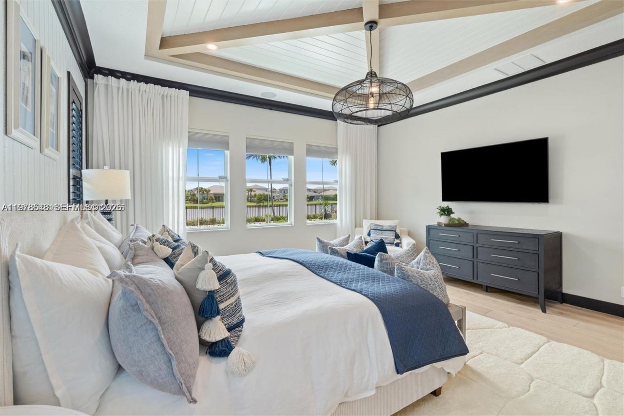 9369 Crestview Cir , Palm Beach Gardens, FL 33412 Photo