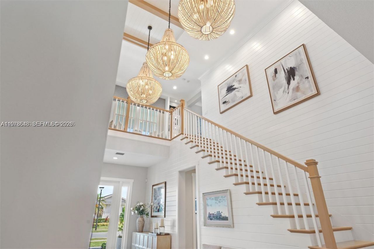 9369 Crestview Cir , Palm Beach Gardens, FL 33412 Photo