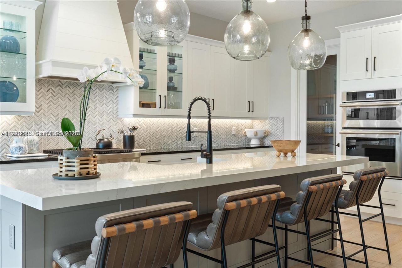 9369 Crestview Cir , Palm Beach Gardens, FL 33412 Photo