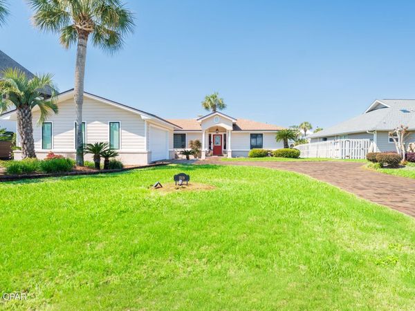 1509 Trout Lane, Panama City Beach, FL 32408