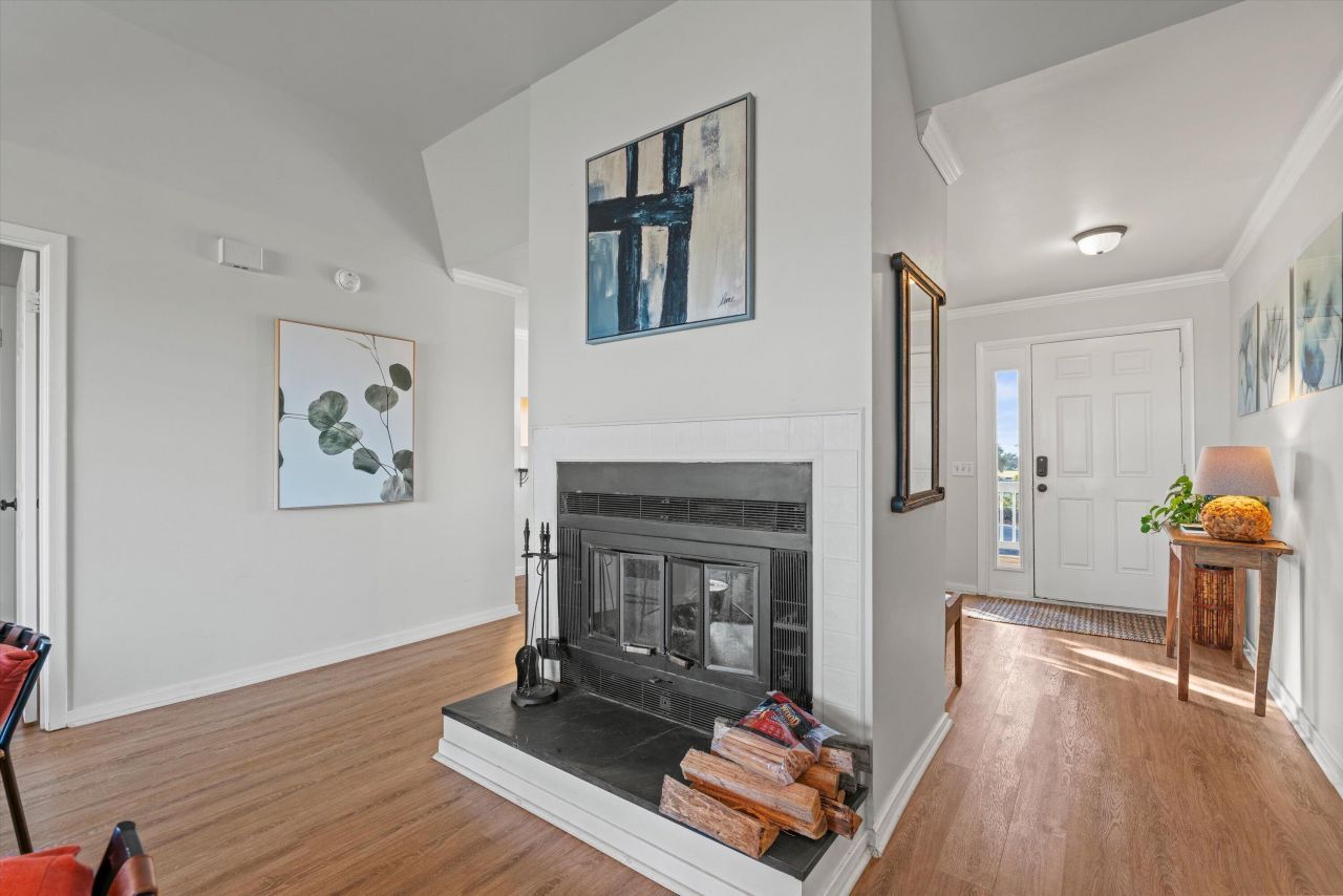 9 Nautical Watch Way Photo 10