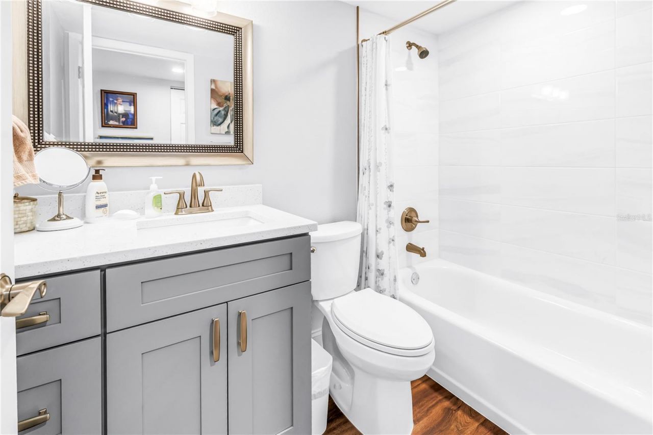 5920 80th Street N, Unit 404, Saint Petersburg, FL 33709 Photo