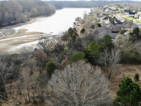 100 Oonoga Way, Loudon, TN 37774