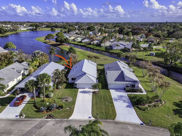7198 SE Quincy Terrace, Hobe Sound, FL 33455