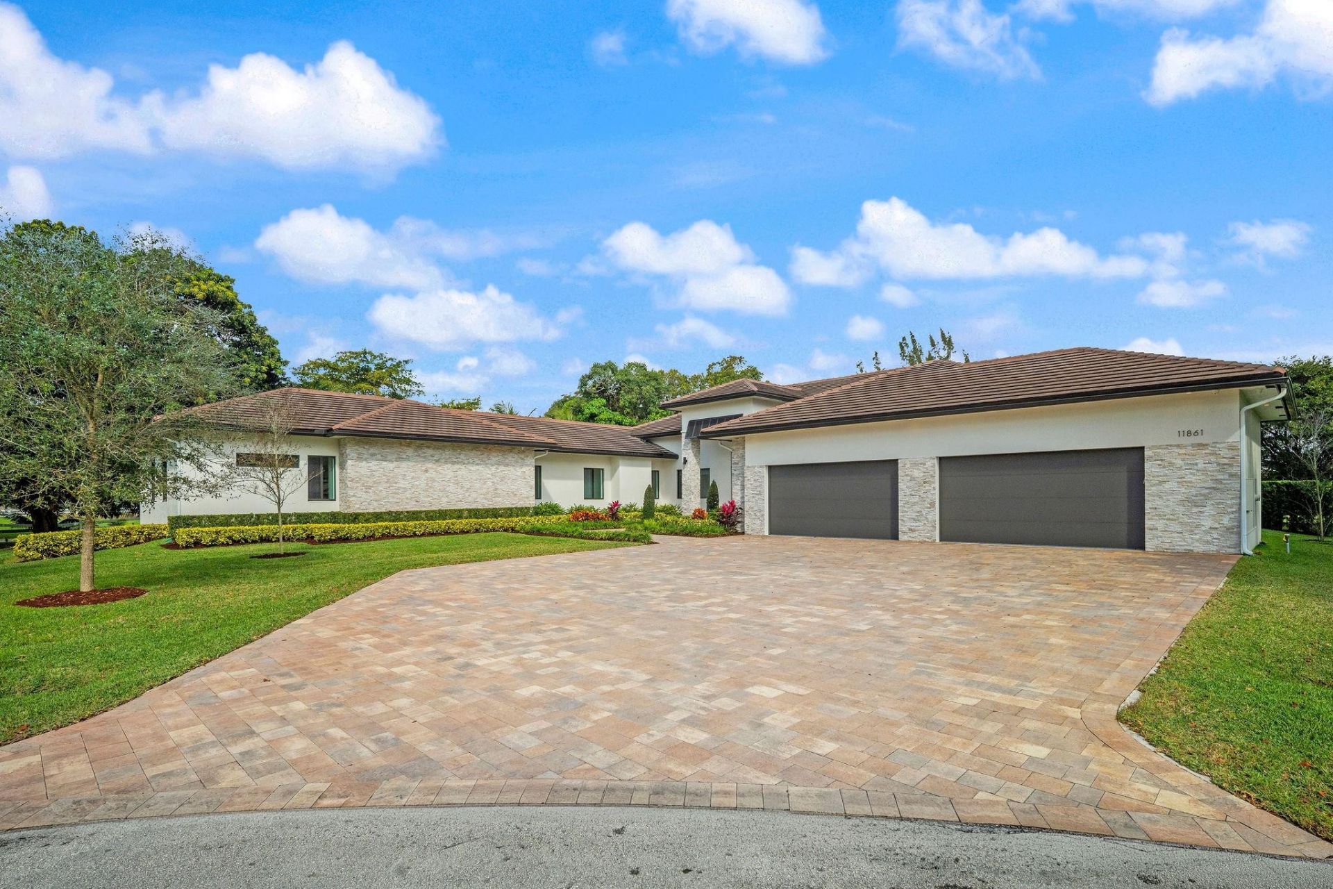 11861 NW 9 Street, Plantation, FL 33325 Photo