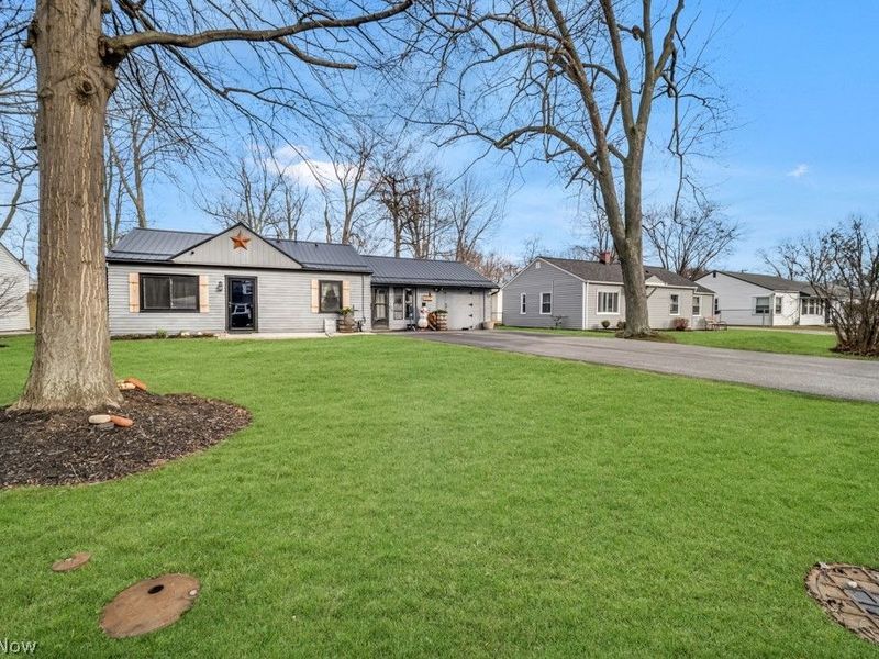 4875 Marigold Road, Mentor, OH 44060 Photo 2