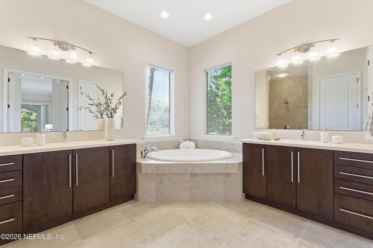 2235 Laurel Road, Jacksonville, FL 32207 Photo