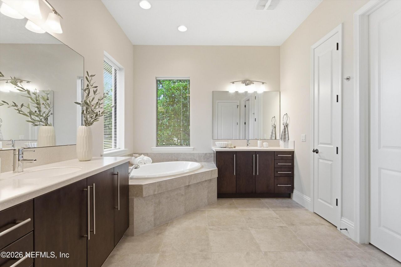 2235 Laurel Road, Jacksonville, FL 32207 Photo