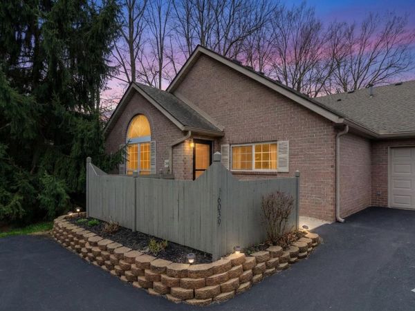 6069 Blendon Chase Drive , Unit 17, Westerville, OH 43081
