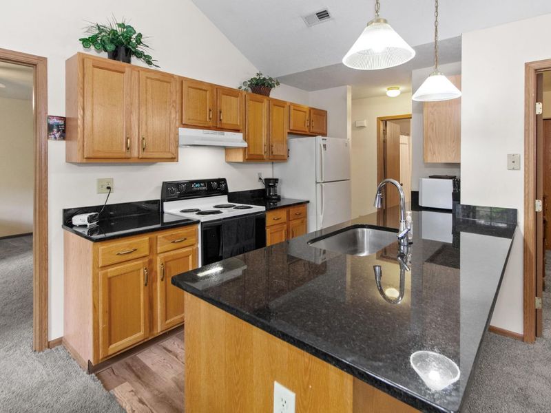 6069 Blendon Chase Drive , Unit 17, Westerville, OH 43081 Photo 9