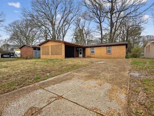 1574 GOWAN DR, Memphis, TN 38127