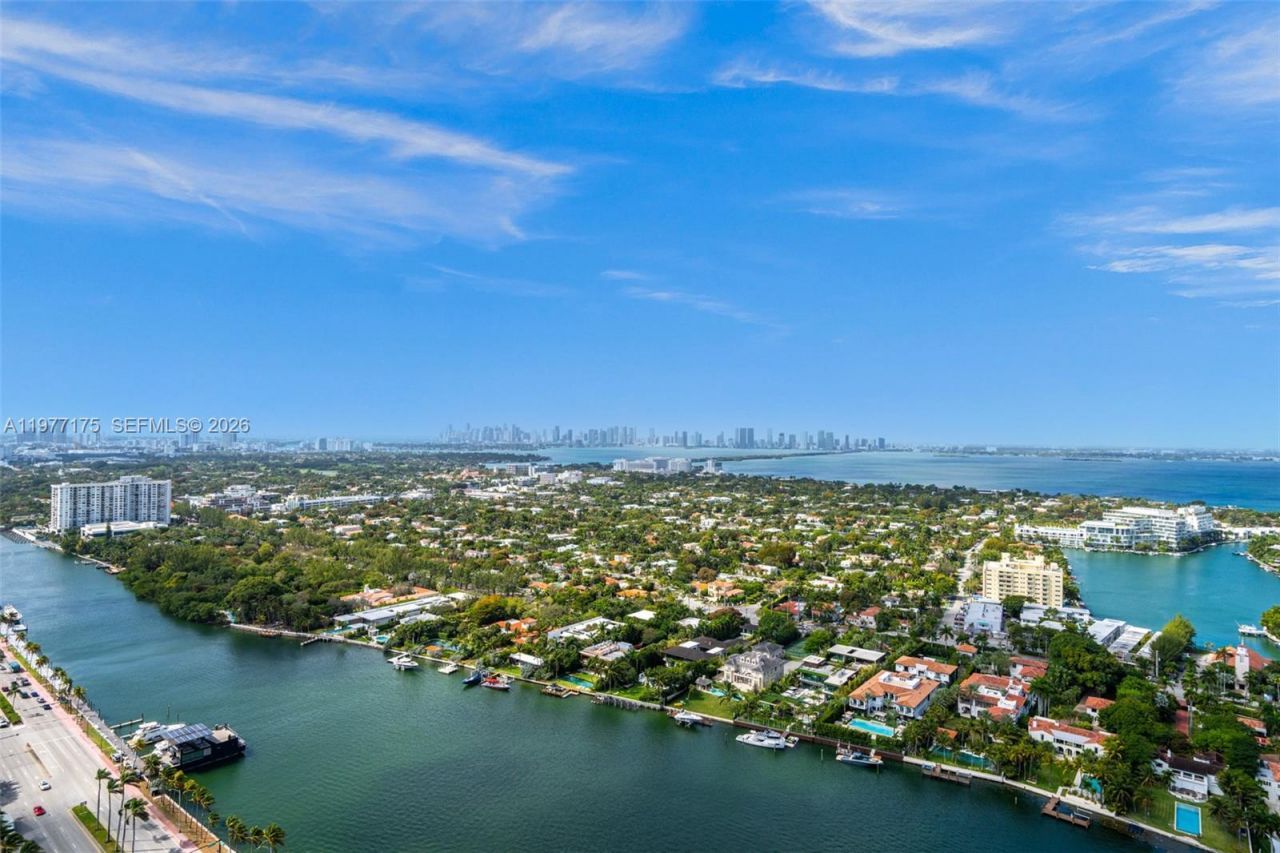 4775 Collins Ave, Unit 4005, Miami Beach, FL 33140 Photo