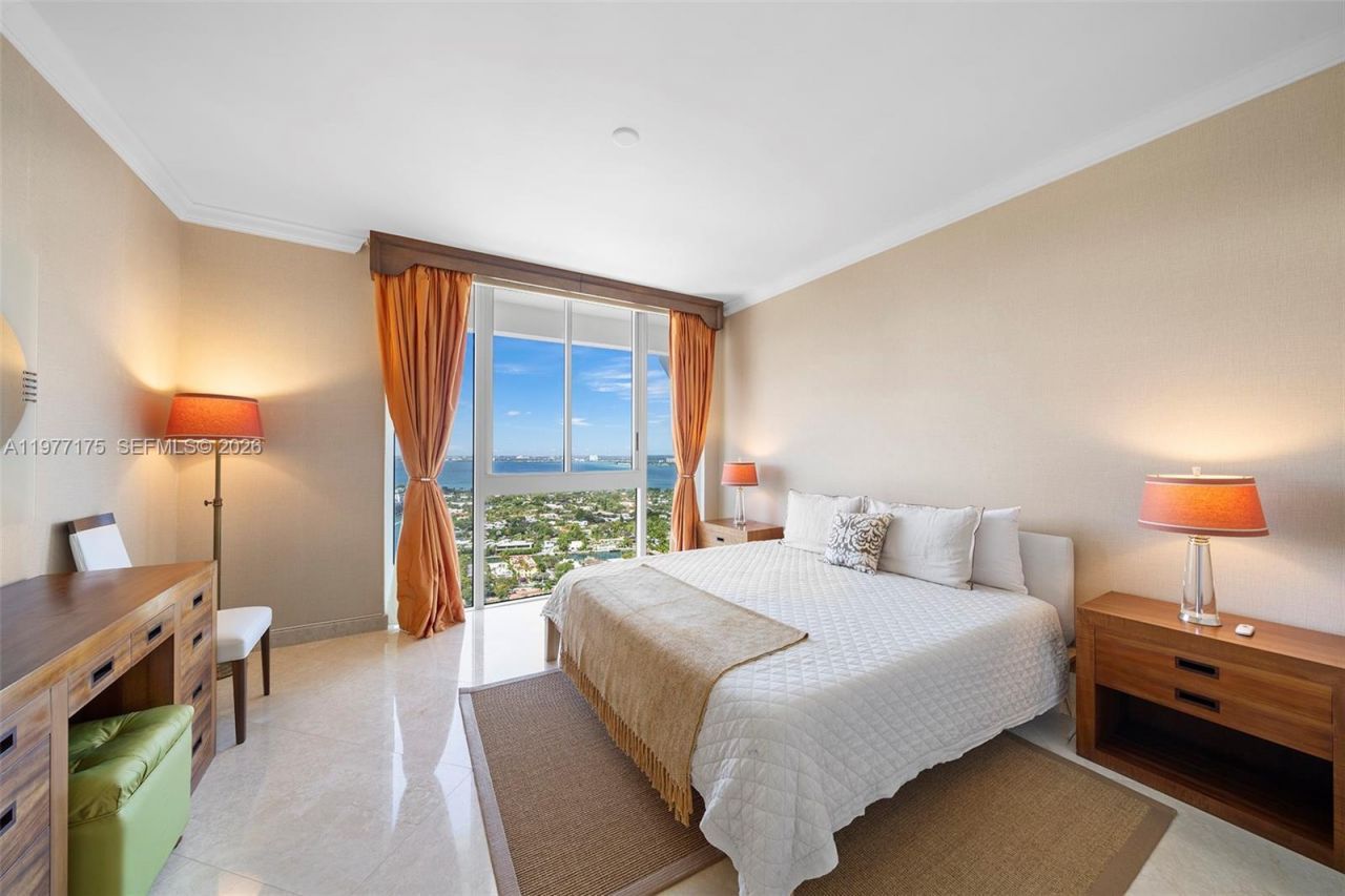 4775 Collins Ave, Unit 4005, Miami Beach, FL 33140 Photo