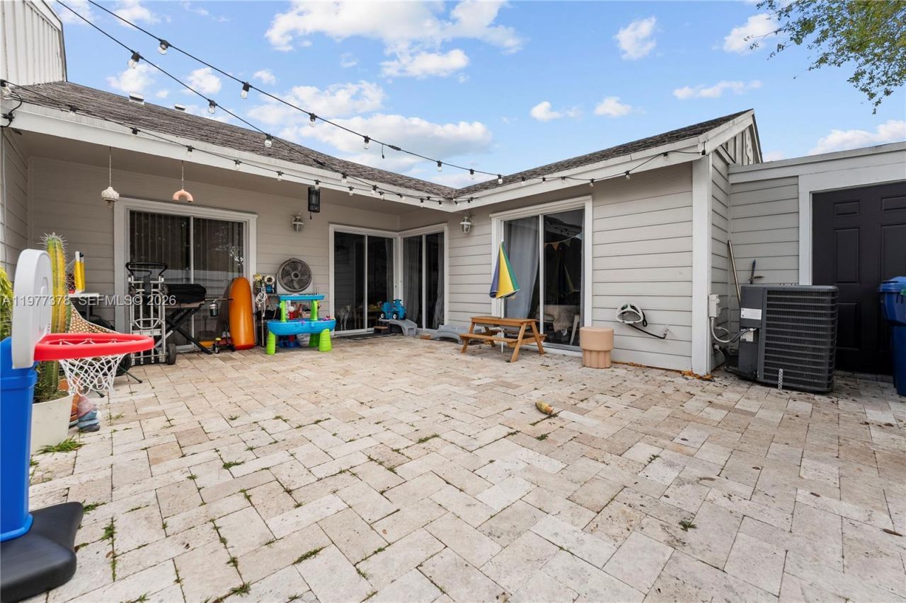 13753 SW 149th Cir Ln , Unit 3-44, Miami, FL 33186 Photo