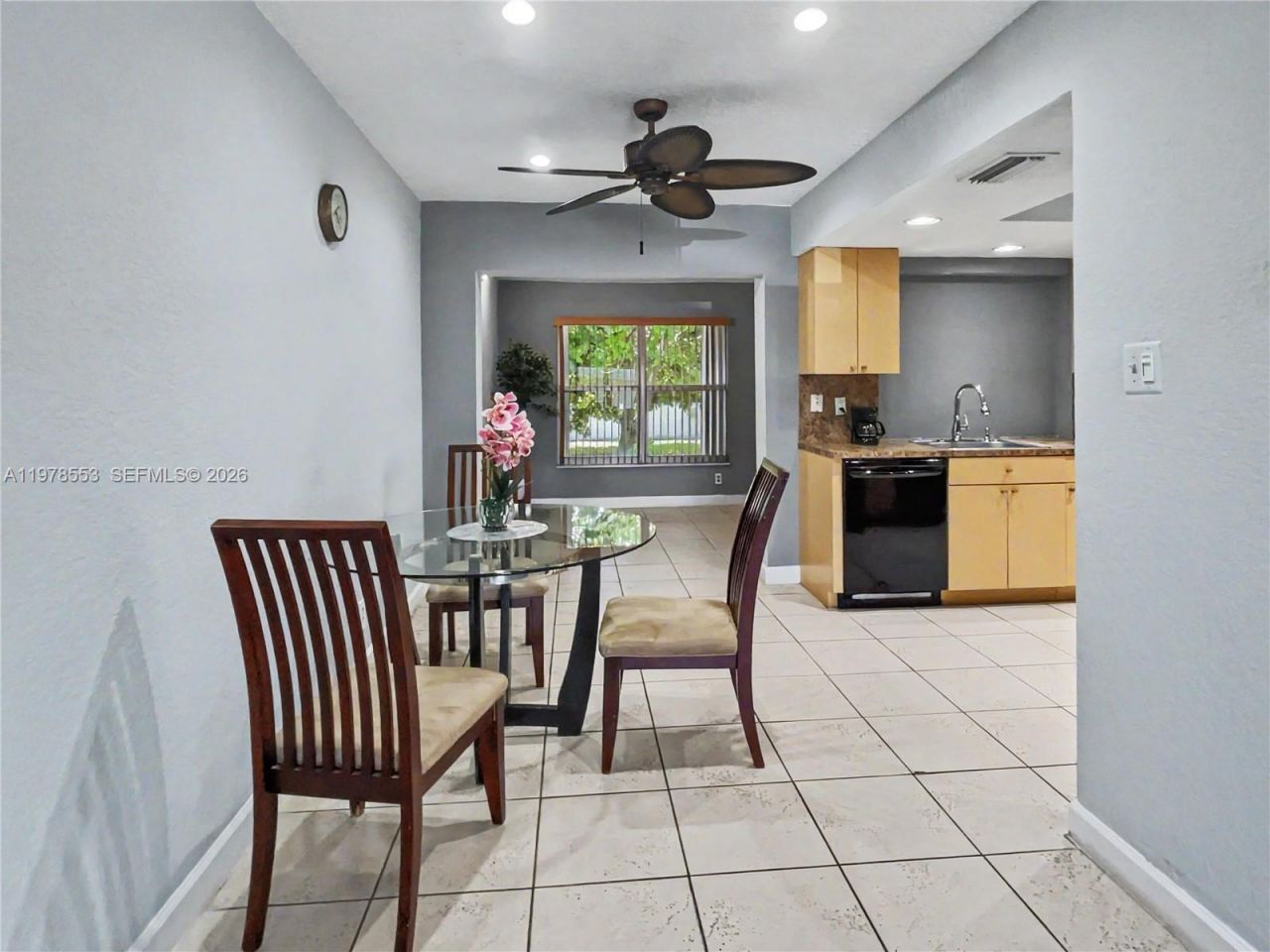 6960 NW 11th Ct, Margate, FL 33063 Photo