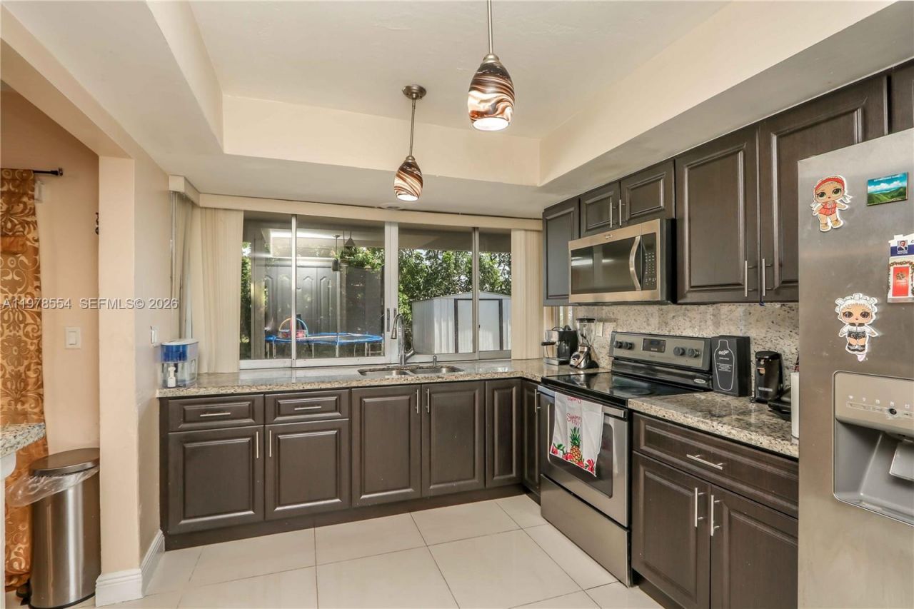 7769 Biltmore Blvd , Unit -, Miramar, FL 33023 Photo