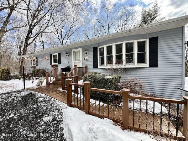 5 Durmo Road, New Paltz, NY 12561