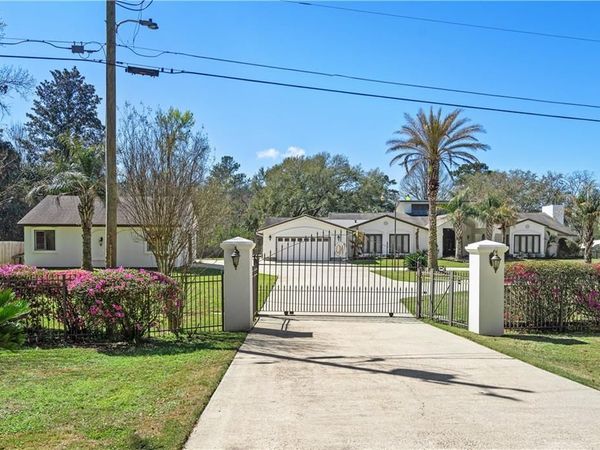 17239 THREE RIVERS Road, Covington, LA 70435