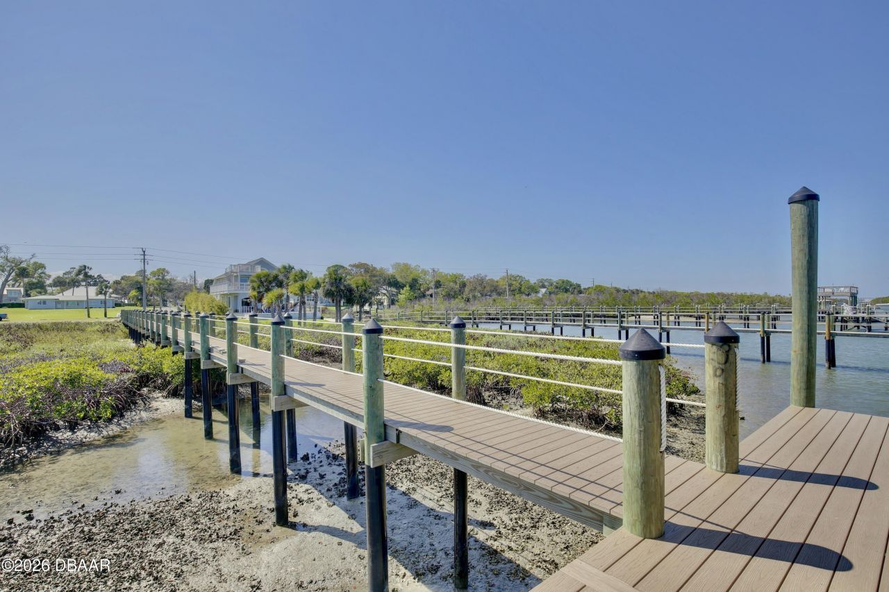 211 N Riverside Drive, Edgewater, FL 32132 Photo