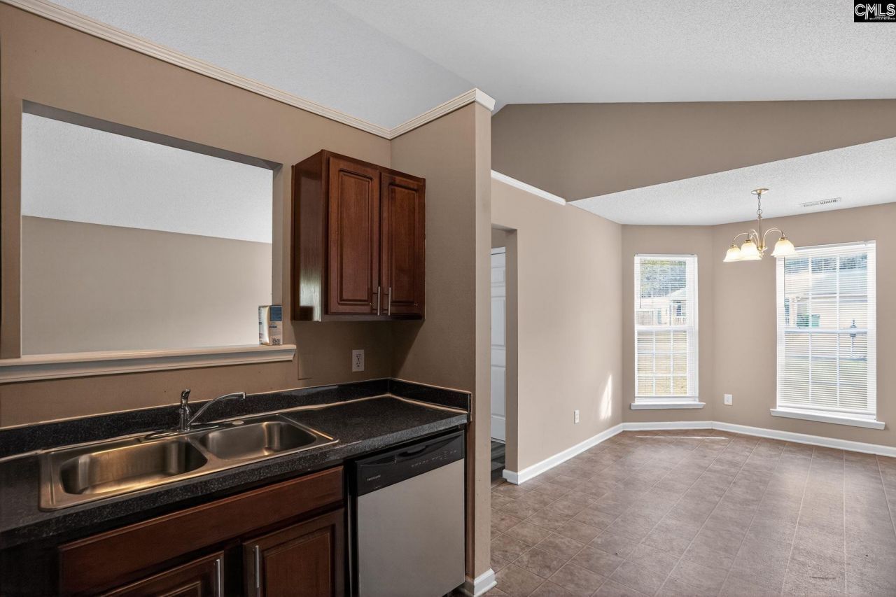 302 Blythe Creek Drive Photo 22