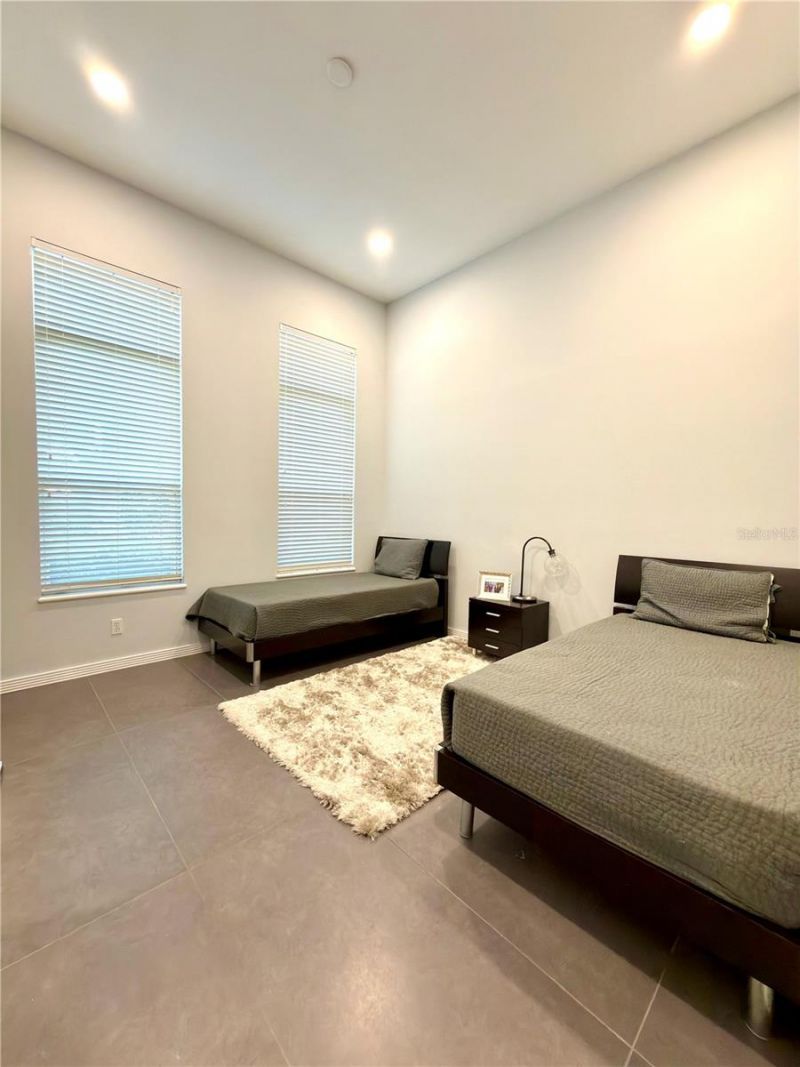 6049 Lady Bet Drive, Orlando, FL 32819 Photo