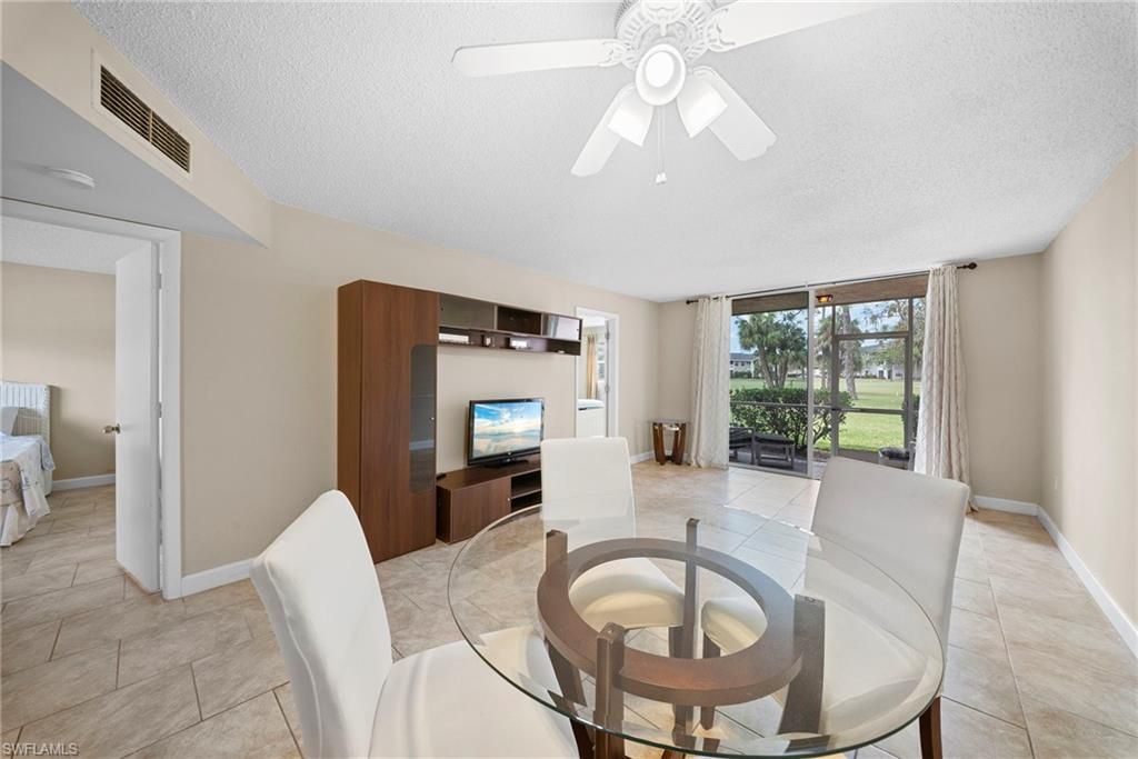 170 Turtle Lake Ct , Unit 109, Naples, FL 34105 Photo