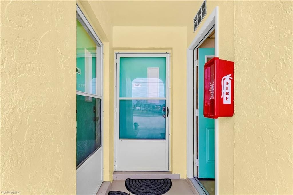 3226 Stringfellow Rd , Saint James City, FL 33956 Photo