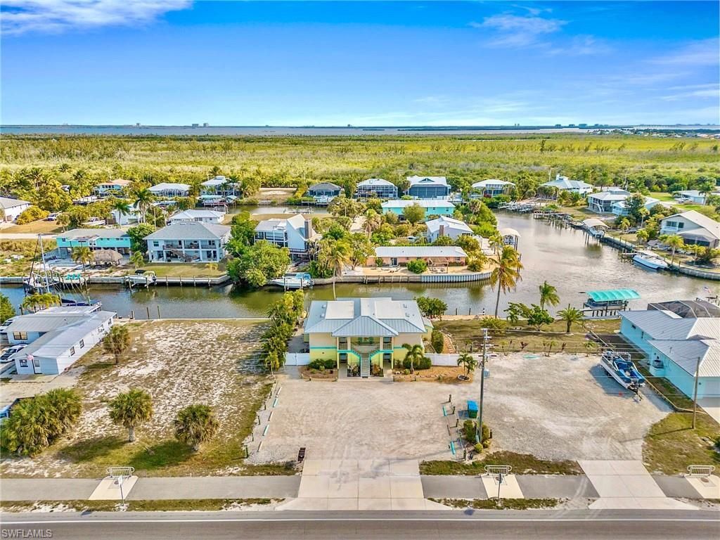 3226 Stringfellow Rd , Saint James City, FL 33956 Photo