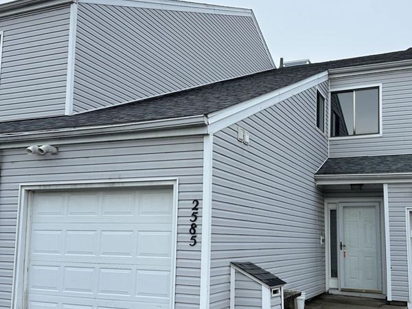 2585 W Village Drive, Toledo, OH 43614