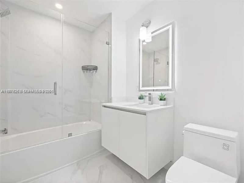 700 NE 24th St, Unit 606, Miami, FL 33137 Photo