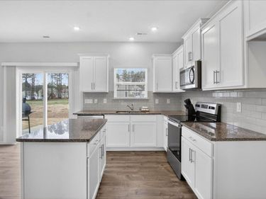 79 Rockwater Way, Zebulon, NC 27597