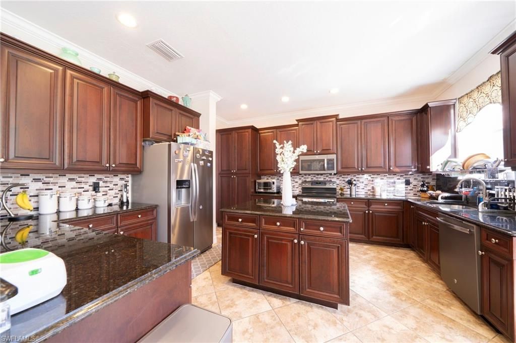 10118 Mimosa Silk Dr, Fort Myers, FL 33913 Photo