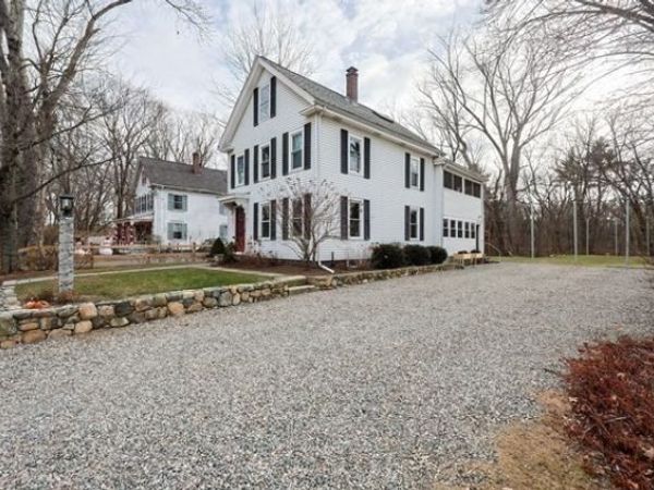 21 French Avenue, Unit 2nd floor, Wayland, MA 01778