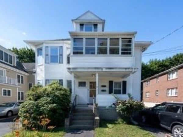 27 Grant, Unit 1, Belmont, MA 02478