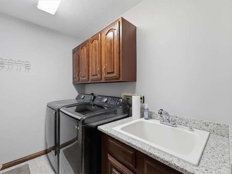 10292 Meeker Road, Dayton, OH 45414 Photo 12