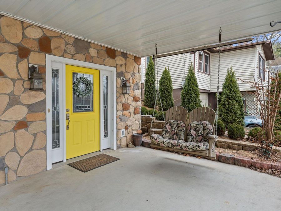 Property Image 6
