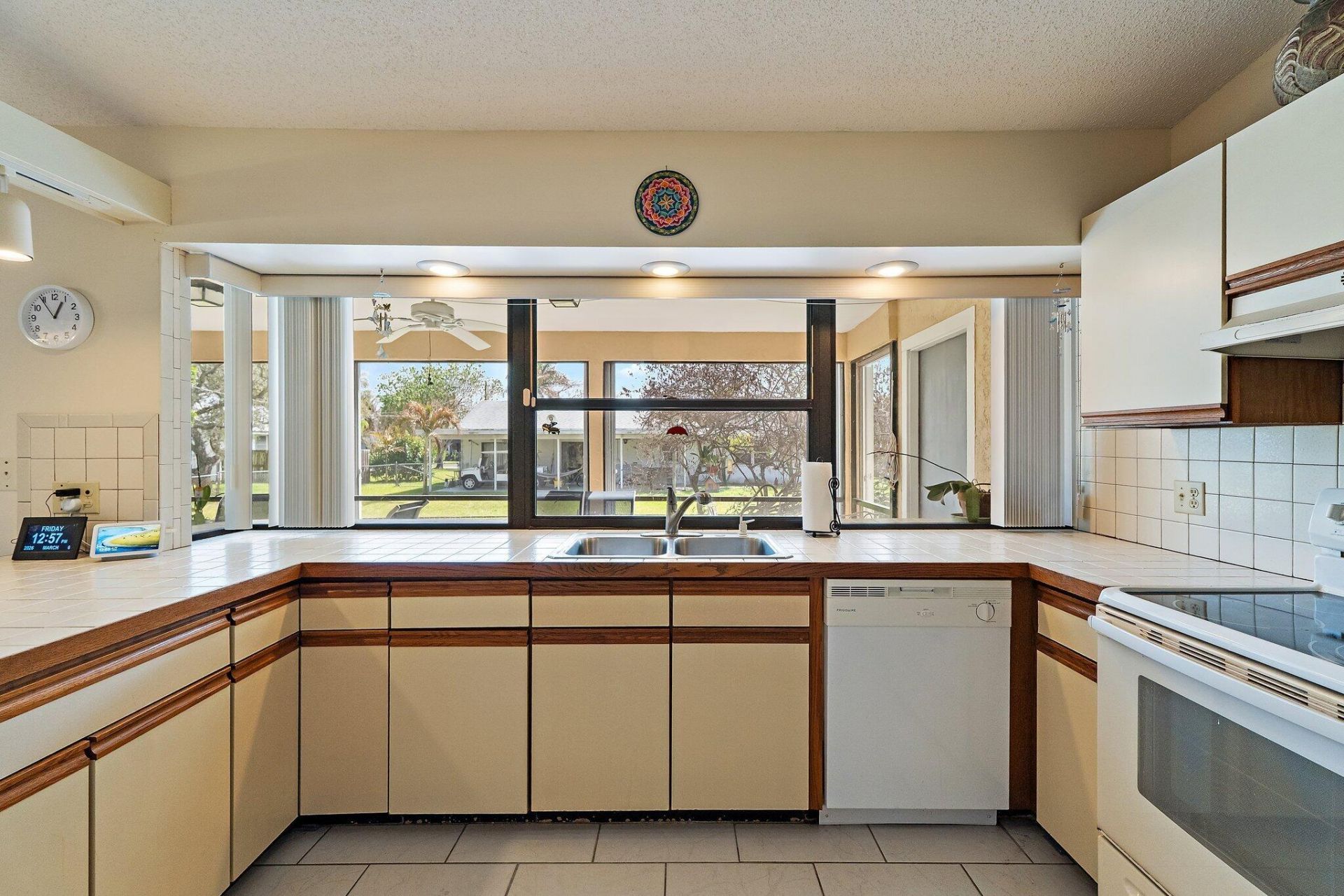 7954 SE Carlton Street E, Hobe Sound, FL 33455 Photo