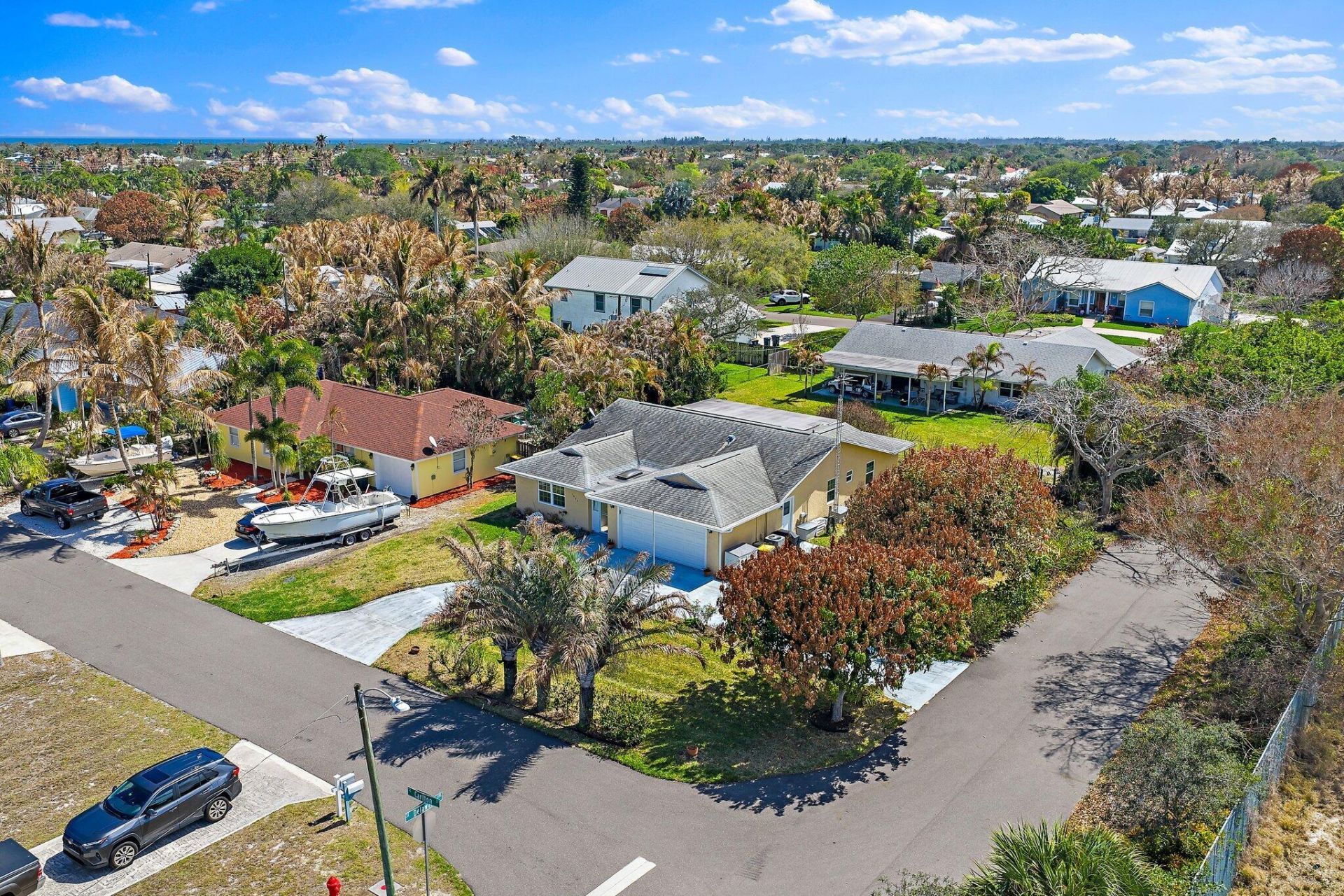 7954 SE Carlton Street E, Hobe Sound, FL 33455 Photo