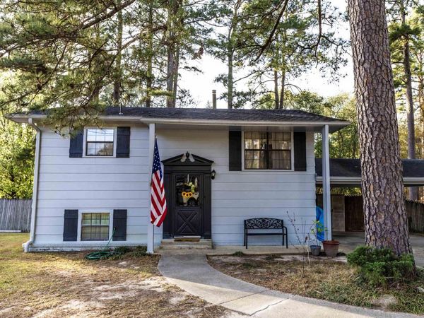 1327 Pine Cir, Smackover, AR 71762