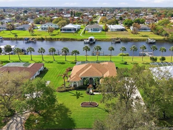 2634 SW River Shore Drive, Port St Lucie, FL 34984