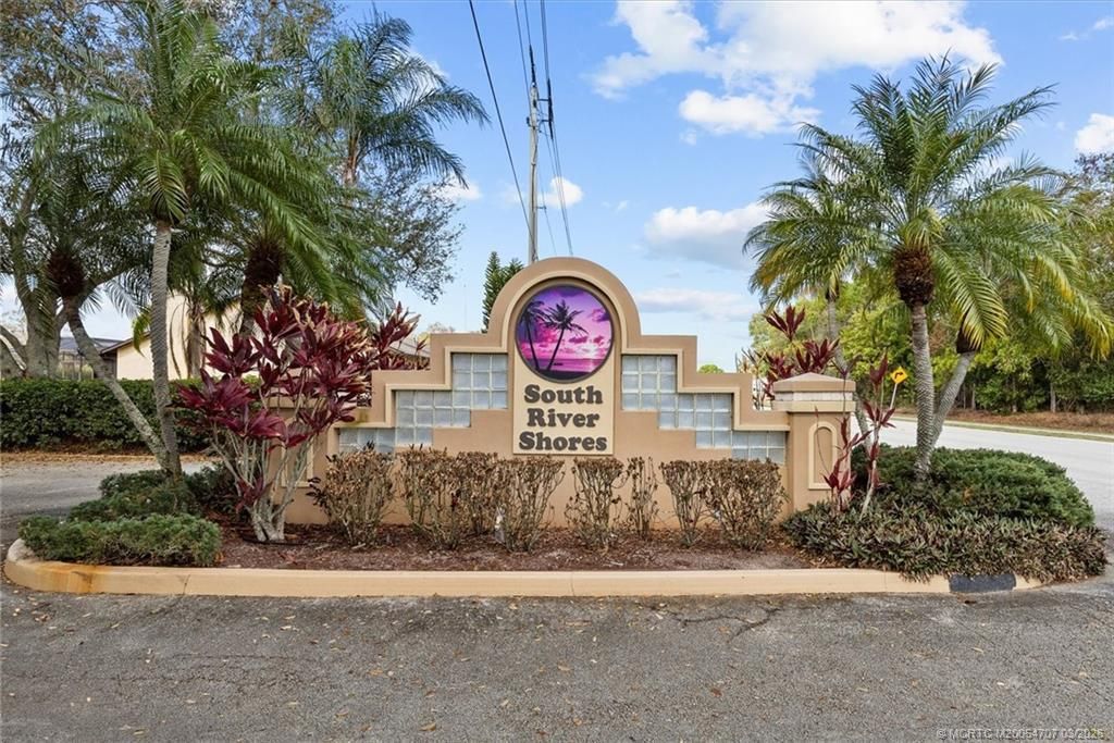 2634 SW River Shore Drive, Port Saint Lucie, FL 34984 Photo