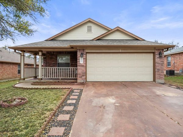 236 San Felipe DR, Kyle, TX 78640