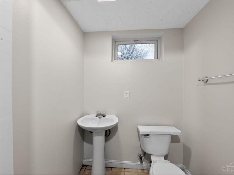 3250 Springdale Road, Colerain Township, OH 45251 Photo 21