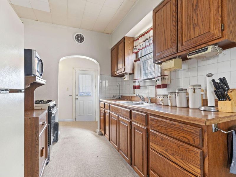 271 Midland Avenue , Columbus, OH 43223 Photo 8