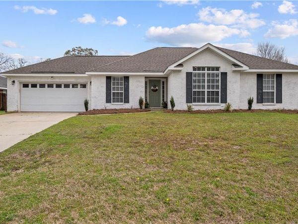 9296 Champion Circle S, Mobile, AL 36695